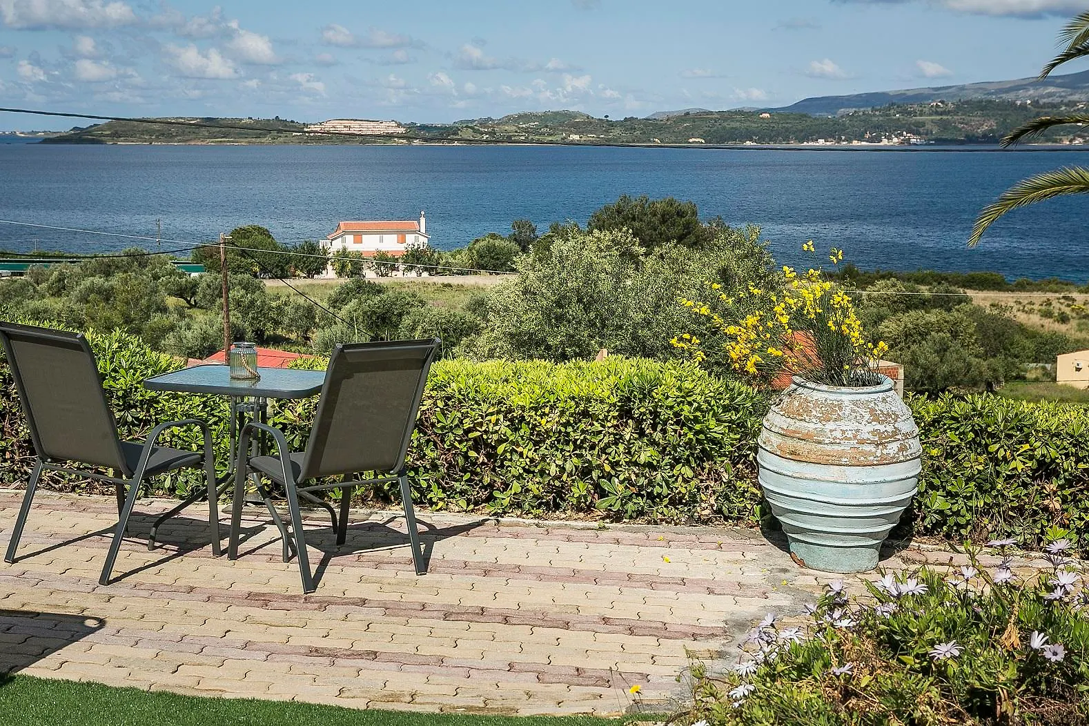 Metaxatos Apartments Argostoli  Aparthotel